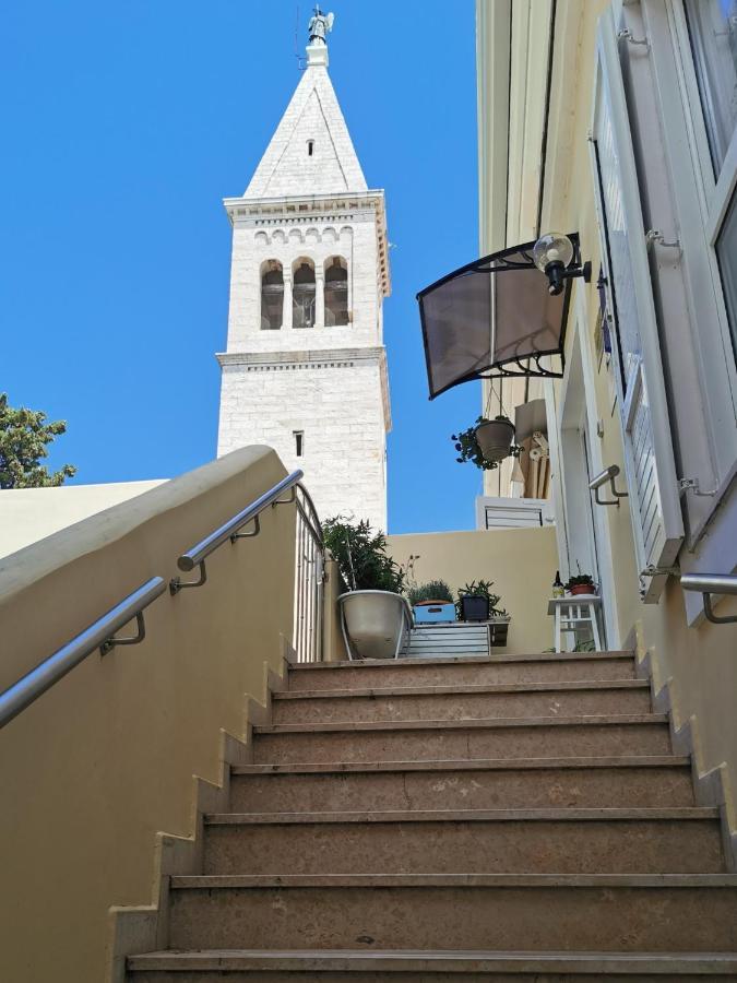 Emily Deluxe Superior 5 Star Studio Apartment, Your Piece Of Heaven With Sea & Park View Novigrad Istria Eksteriør bilde