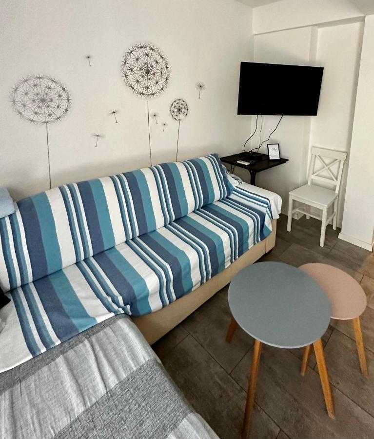 Emily Deluxe Superior 5 Star Studio Apartment, Your Piece Of Heaven With Sea & Park View Novigrad Istria Eksteriør bilde